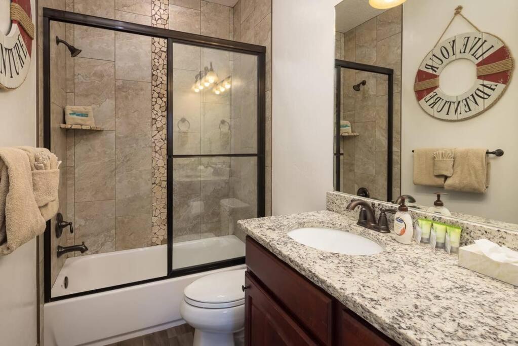 Luxury Downtown Rental - La Dolce Vita Villa #3 モアブ エクステリア 写真